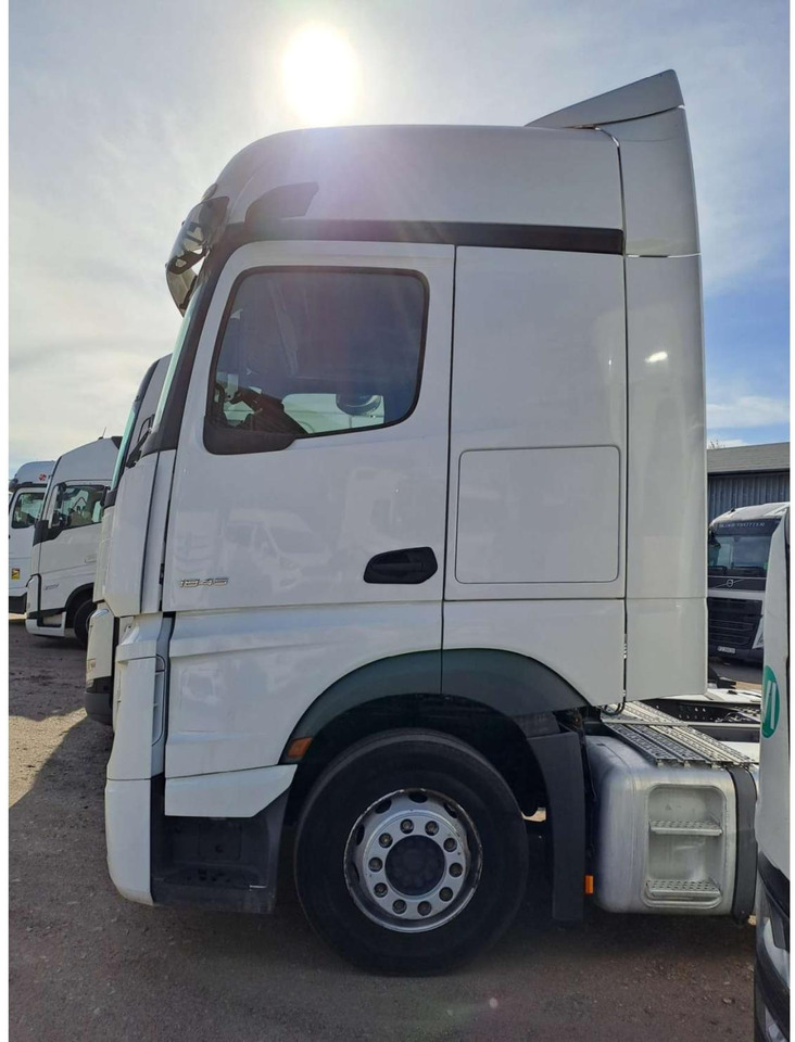 2021 Mercedes-Benz Actros 5 1845 BigSpace - أخرى: صور 3 2021 Mercedes-Benz Actros 5 1845 BigSpace - أخرى: صور 3