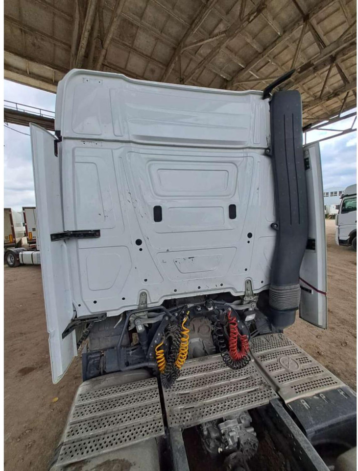 2021 Mercedes-Benz Actros 5 1845 BigSpace - أخرى: صور 2 2021 Mercedes-Benz Actros 5 1845 BigSpace - أخرى: صور 2