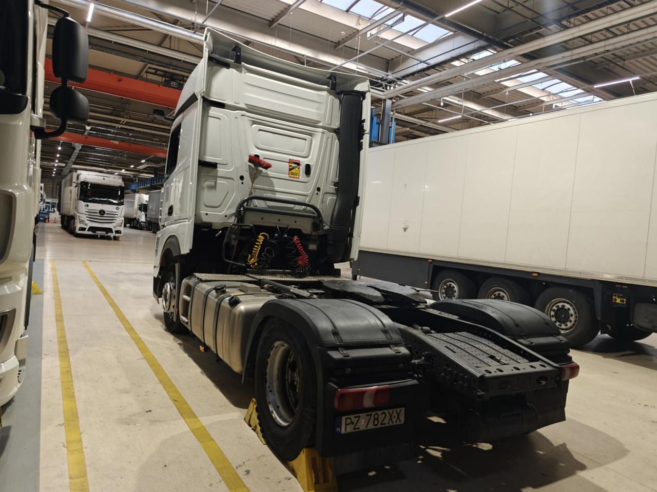 2021 Mercedes-Benz Actros 5 1845 BigSpace - شاحنة جرار: صور 5 2021 Mercedes-Benz Actros 5 1845 BigSpace - شاحنة جرار: صور 5