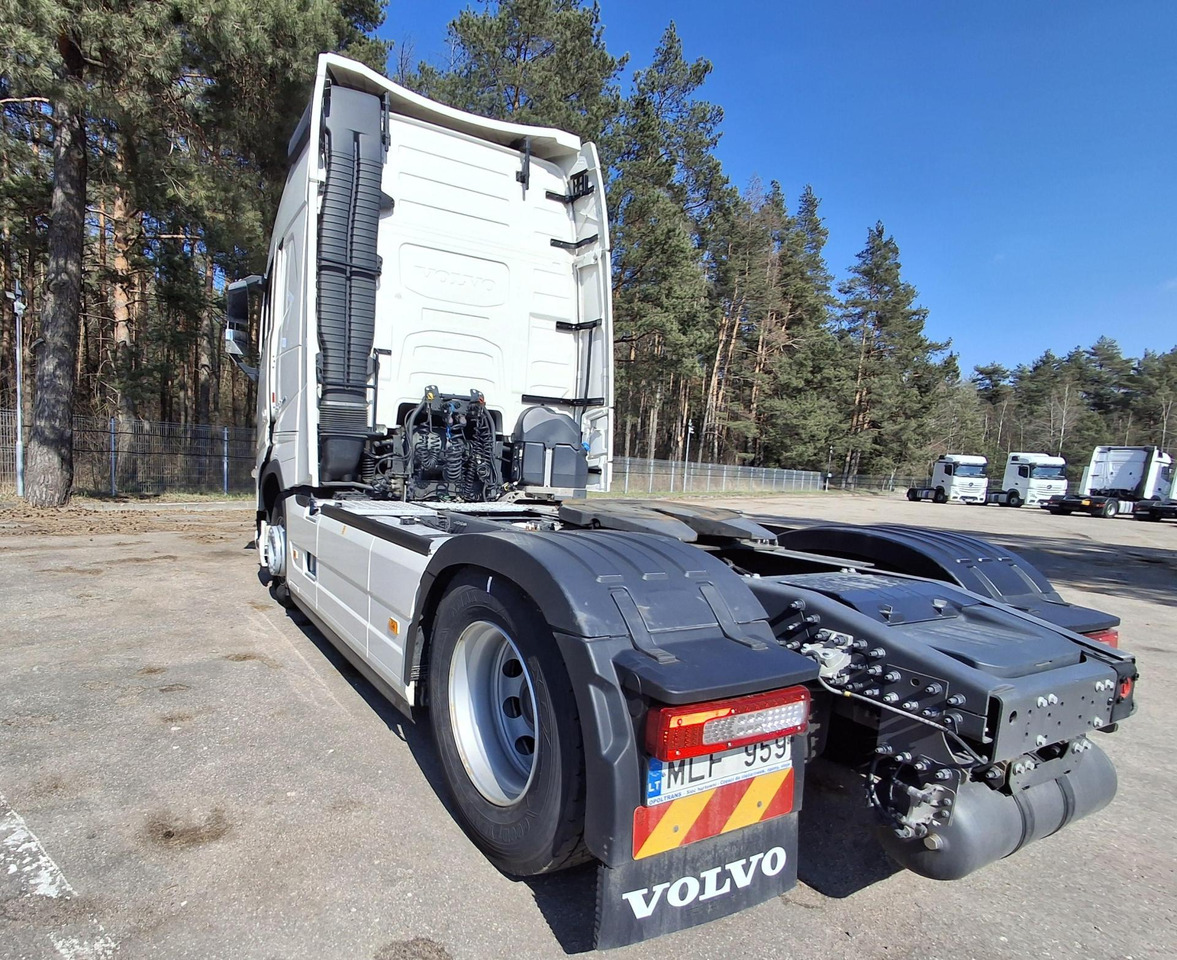 2022/2023 Volvo FH 500 Globetrotter XL - شاحنة جرار: صور 5 2022/2023 Volvo FH 500 Globetrotter XL - شاحنة جرار: صور 5