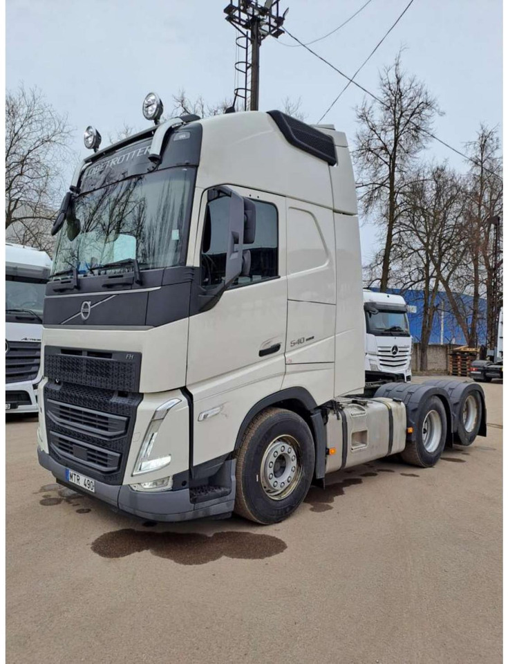 2023 Volvo FH 540 Globetrotter XL Retarder - شاحنة جرار: صور 5 2023 Volvo FH 540 Globetrotter XL Retarder - شاحنة جرار: صور 5