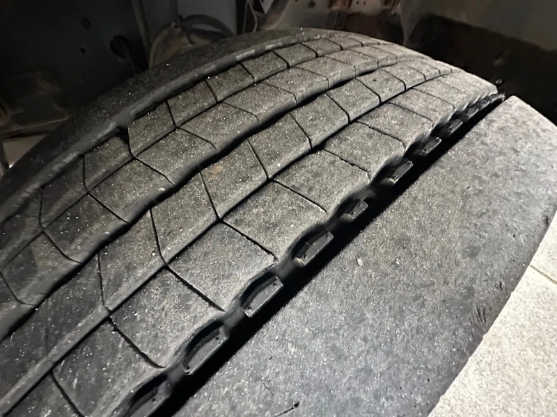 MAN TGM 18.280 / NL TRUCK / EURO 4 / CLIMA / DOORS+LIFT+SIDE DOOR / CARRIER FRIGO (print broken!) - مبردة شاحنة: صور 5 MAN TGM 18.280 / NL TRUCK / EURO 4 / CLIMA / DOORS+LIFT+SIDE DOOR / CARRIER FRIGO (print broken!) - مبردة شاحنة: صور 5