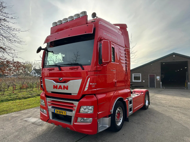 MAN TGX 18.470 / NL TRUCK / 4X2 / 2020 / DOUBLE TANK / XXL CAB / - شاحنة جرار: صور 1 MAN TGX 18.470 / NL TRUCK / 4X2 / 2020 / DOUBLE TANK / XXL CAB / - شاحنة جرار: صور 1