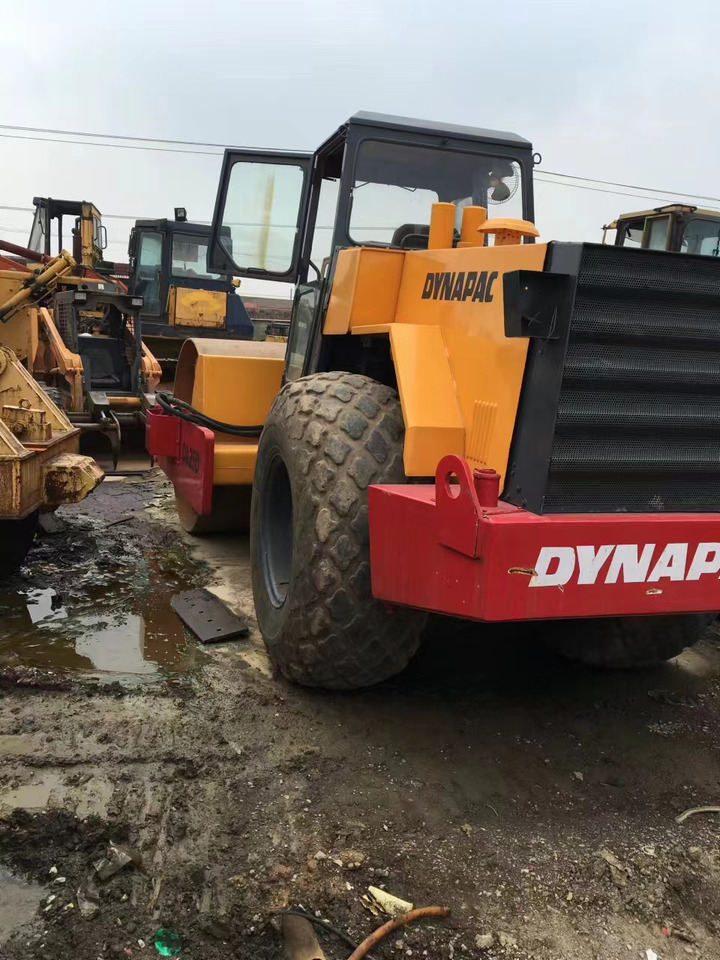 DYNAPAC CA25D - مدماج: صور 4 DYNAPAC CA25D - مدماج: صور 4