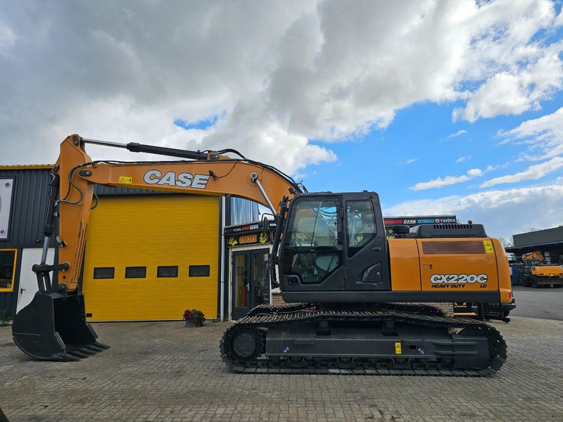 Case CX220C - حفارات زحافة: صور 1 Case CX220C - حفارات زحافة: صور 1