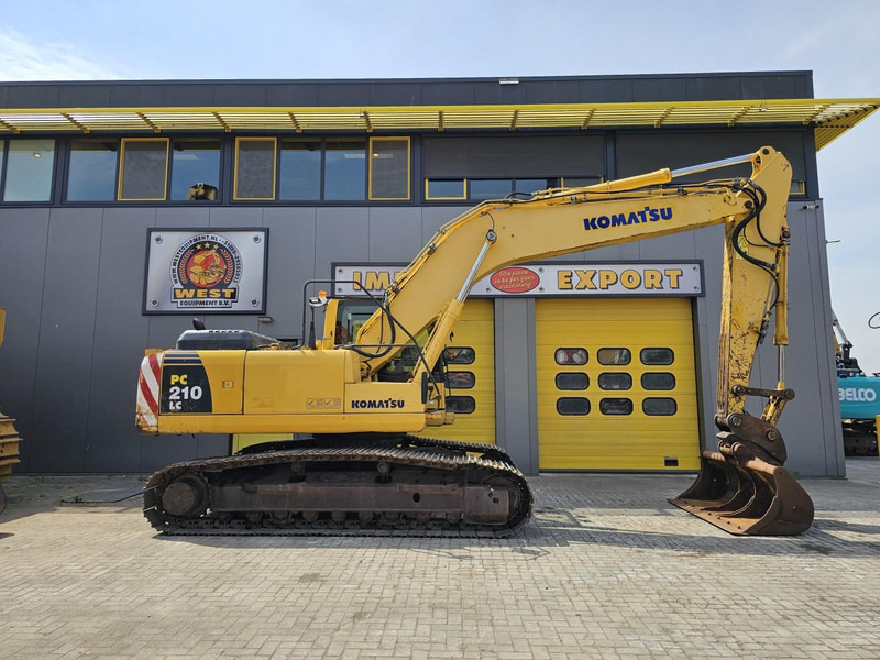 Komatsu PC210LC-8 - حفارات زحافة: صور 5 Komatsu PC210LC-8 - حفارات زحافة: صور 5