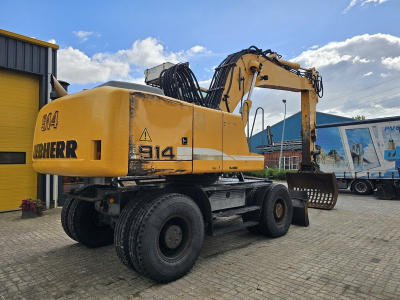 Liebherr A914 - حفارة على عجلات: صور 5 Liebherr A914 - حفارة على عجلات: صور 5