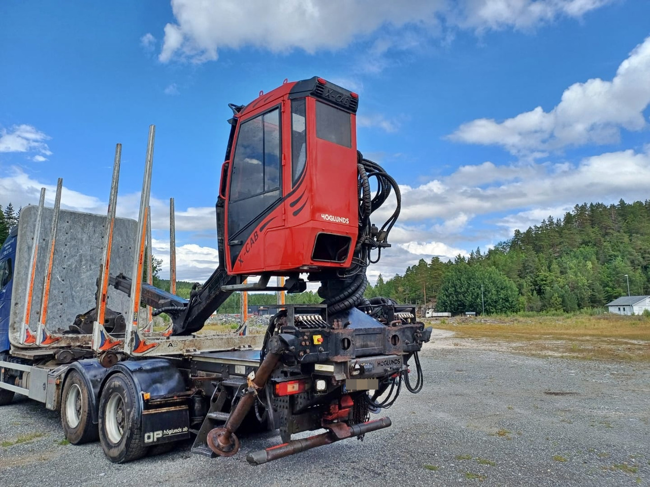 Volvo FH16 750 - شاحنة قطع الأشجار, شاحنة كرين: صور 3 Volvo FH16 750 - شاحنة قطع الأشجار, شاحنة كرين: صور 3