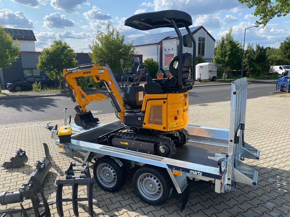 Minibagger BK1300JSR + Tieflader + Zubehör *INKL.19% MWST*BERGER KRAUS*VERSTELLFAHRWERK* KUBOTA*SOFORT!* - حفارة مصغرة: صور 5 Minibagger BK1300JSR + Tieflader + Zubehör *INKL.19% MWST*BERGER KRAUS*VERSTELLFAHRWERK* KUBOTA*SOFORT!* - حفارة مصغرة: صور 5
