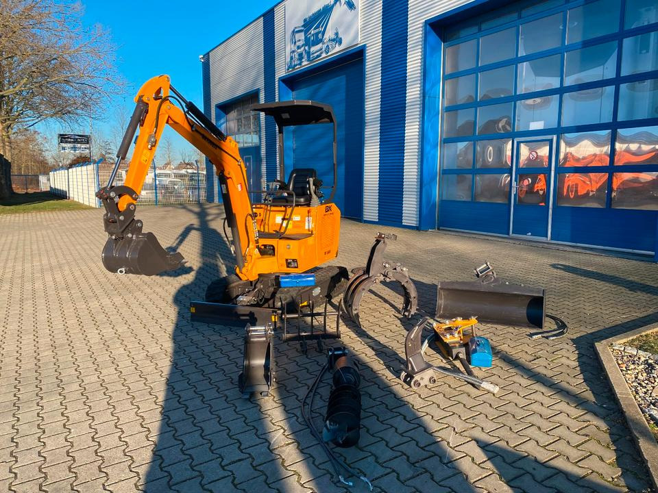 Minibagger BK1500JS + Zubehör *INKL.19% MWST*BERGER KRAUS*KUBOTA*JOYSTICK*ZUBEHÖRPAKET GROß*SOFORT!* - حفارة مصغرة: صور 3 Minibagger BK1500JS + Zubehör *INKL.19% MWST*BERGER KRAUS*KUBOTA*JOYSTICK*ZUBEHÖRPAKET GROß*SOFORT!* - حفارة مصغرة: صور 3