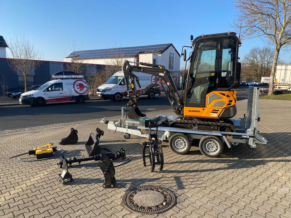 Minibagger BK2000NKSR + Tieflader + Zubehör *INKL.19% MWST*BERGER KRAUS*KUBOTA* KLIMA*SCHWENKARM*VERSTELLFAHRWERK* - حفارة مصغرة: صور 3 Minibagger BK2000NKSR + Tieflader + Zubehör *INKL.19% MWST*BERGER KRAUS*KUBOTA* KLIMA*SCHWENKARM*VERSTELLFAHRWERK* - حفارة مصغرة: صور 3