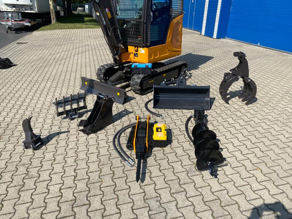 Minibagger BK2800ASR inkl. Zubehörpaket *INKL.19% MWST*BERGER KRAUS*KUBOTA*SCHWENKARM* VERSTELLFAHRWERK*KLIMA* - حفارة مصغرة: صور 2 Minibagger BK2800ASR inkl. Zubehörpaket *INKL.19% MWST*BERGER KRAUS*KUBOTA*SCHWENKARM* VERSTELLFAHRWERK*KLIMA* - حفارة مصغرة: صور 2