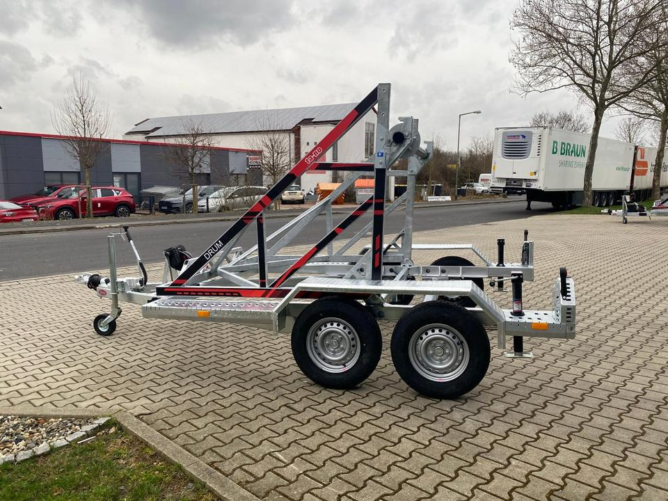 Vermietung / Kabelanhänger 2700KG / Nutzlast 2040KG / Kabeltrommel-Anhänger / Glasfaser/ 3 Tage - مقطورة بكرة الكابل: صور 4 Vermietung / Kabelanhänger 2700KG / Nutzlast 2040KG / Kabeltrommel-Anhänger / Glasfaser/ 3 Tage - مقطورة بكرة الكابل: صور 4