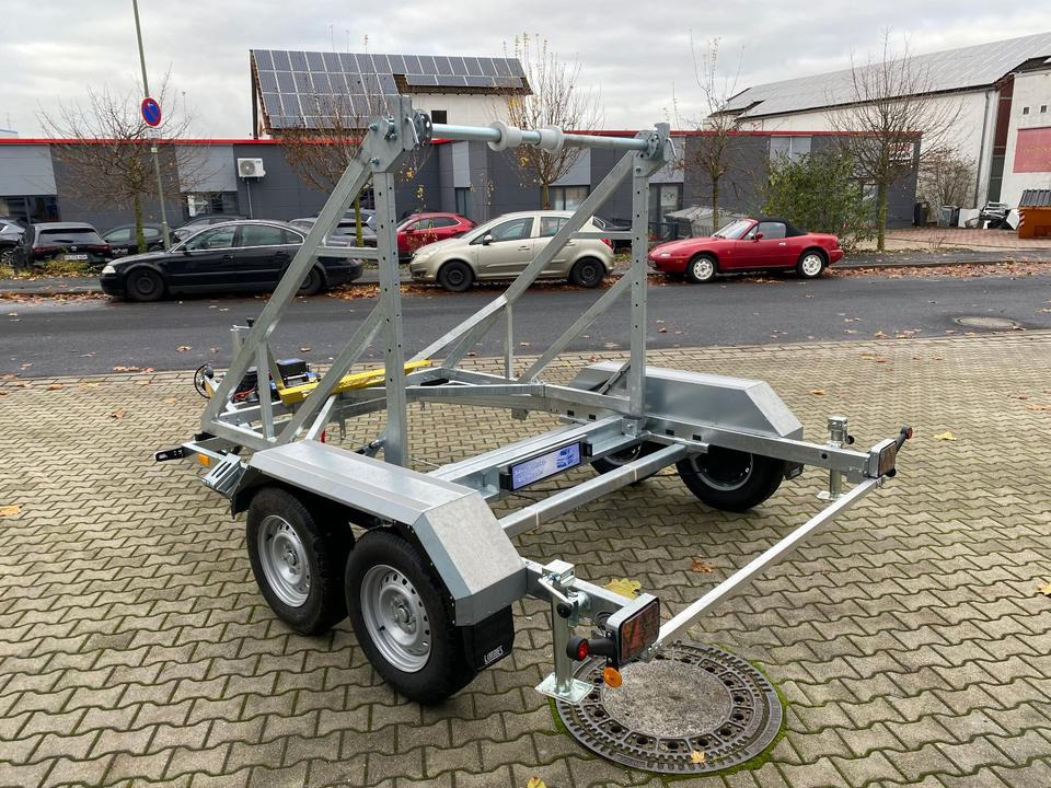 Vermietung / Kabelanhänger 3500KG E-Winde / Nutzlast 2825KG / Kabeltrommel-Anhänger / Glasfaser/ 1 Woche - مقطورة بكرة الكابل: صور 5 Vermietung / Kabelanhänger 3500KG E-Winde / Nutzlast 2825KG / Kabeltrommel-Anhänger / Glasfaser/ 1 Woche - مقطورة بكرة الكابل: صور 5