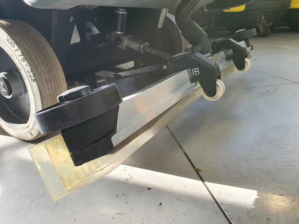 تأجير KÄRCHER B 140 R Bp + R 90 KÄRCHER B 140 R Bp + R 90: صور 10