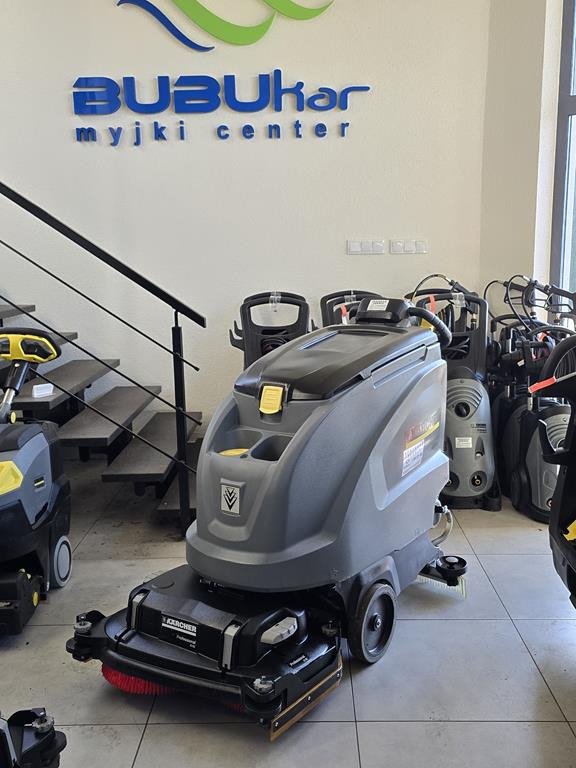 KÄRCHER B60 + disk D 65 307 working hours - ماكينة فرك وتجفيف: صور 1 KÄRCHER B60 + disk D 65 307 working hours - ماكينة فرك وتجفيف: صور 1