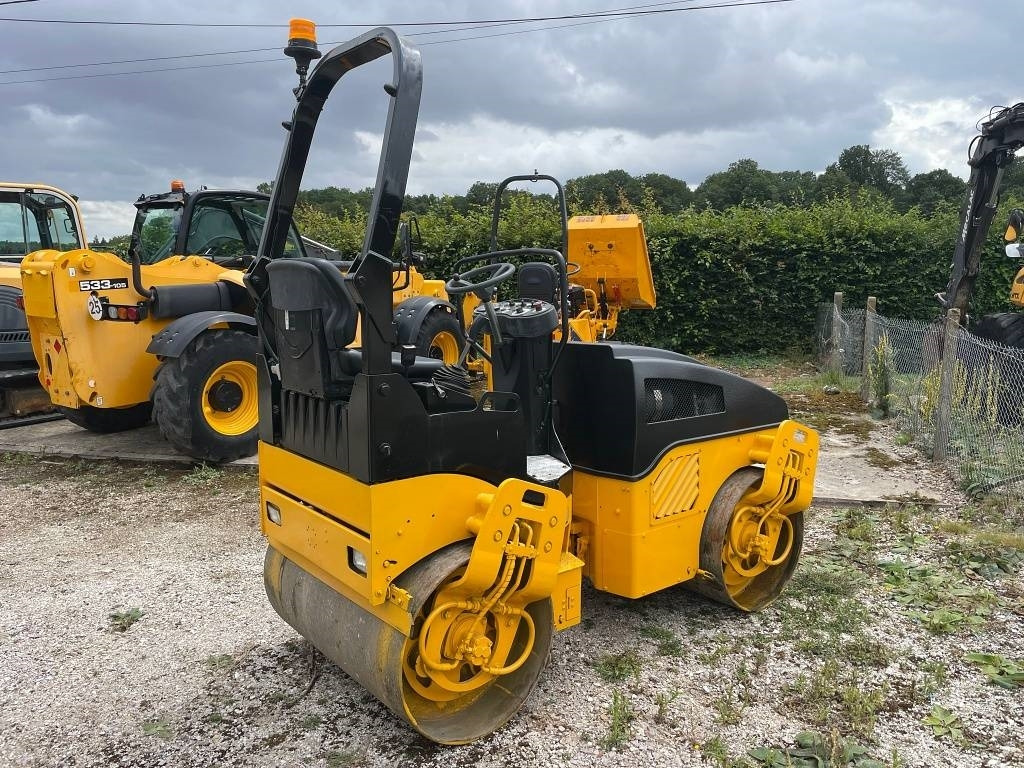 Bomag BW 120 AD-4 - مدحلة الأسفلت: صور 2 Bomag BW 120 AD-4 - مدحلة الأسفلت: صور 2