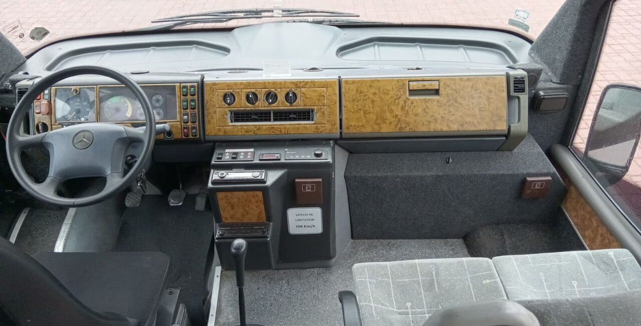 باص النقل بين المدن Mercedes-Benz MAGO 2 / VARIO / BELUGA / XXL / 34 PLACE: صور 14