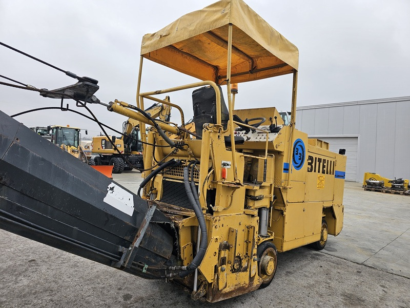 BITELLI VOLPE SF100T4 - ماكينات لصقل الأسفلت: صور 4 BITELLI VOLPE SF100T4 - ماكينات لصقل الأسفلت: صور 4