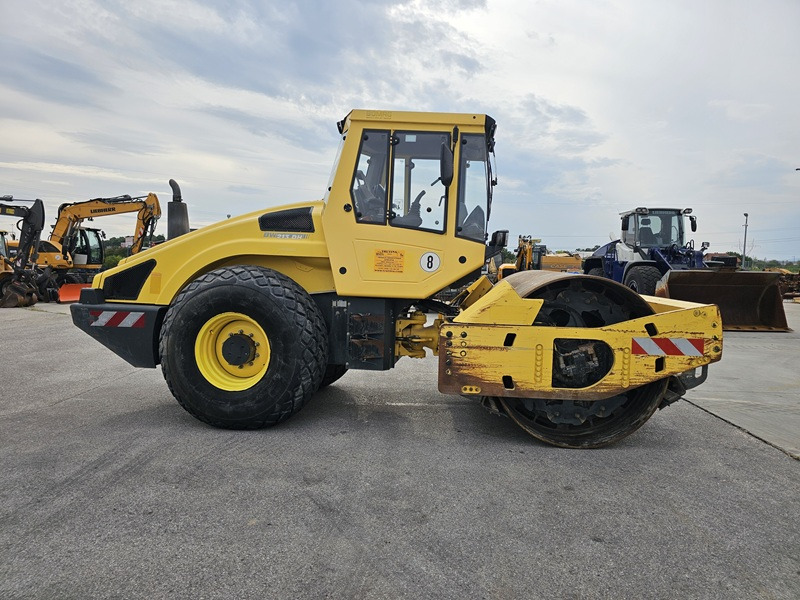 BOMAG BW213DH-4 BVC - مدماج: صور 4 BOMAG BW213DH-4 BVC - مدماج: صور 4