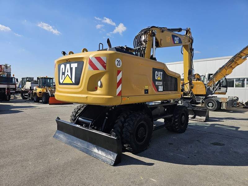 CATERPILLAR M320F - حفارة على عجلات: صور 3 CATERPILLAR M320F - حفارة على عجلات: صور 3