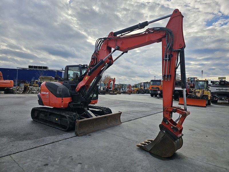 KUBOTA KX080-4a - حفارة مصغرة: صور 5 KUBOTA KX080-4a - حفارة مصغرة: صور 5