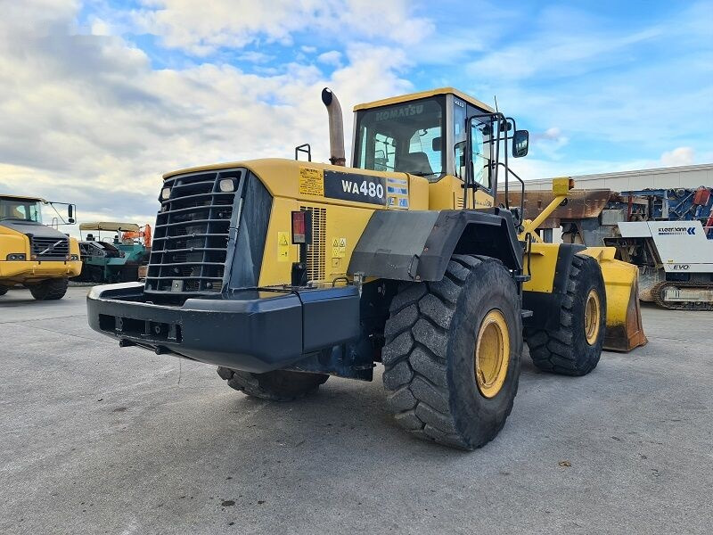 Komatsu WA480-5 - اللودر بعجل: صور 4 Komatsu WA480-5 - اللودر بعجل: صور 4