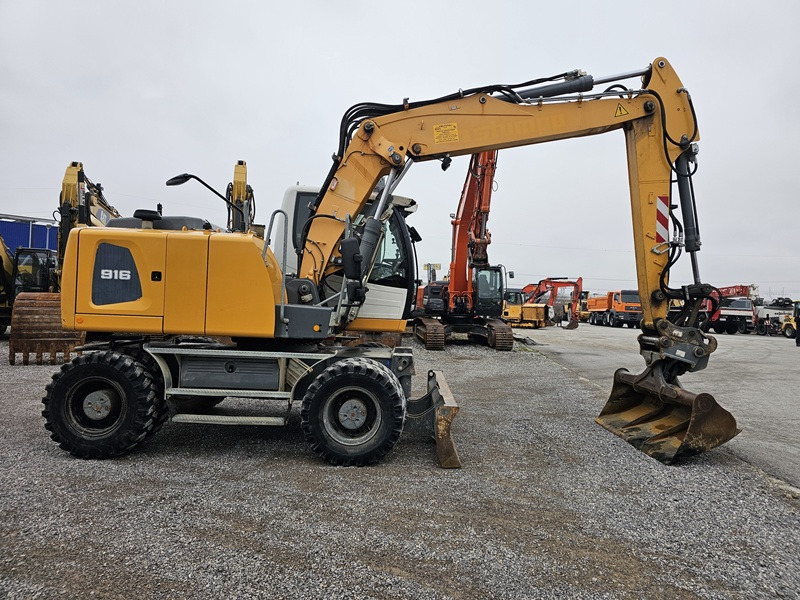 LIEBHERR A916 - حفارة على عجلات: صور 4 LIEBHERR A916 - حفارة على عجلات: صور 4