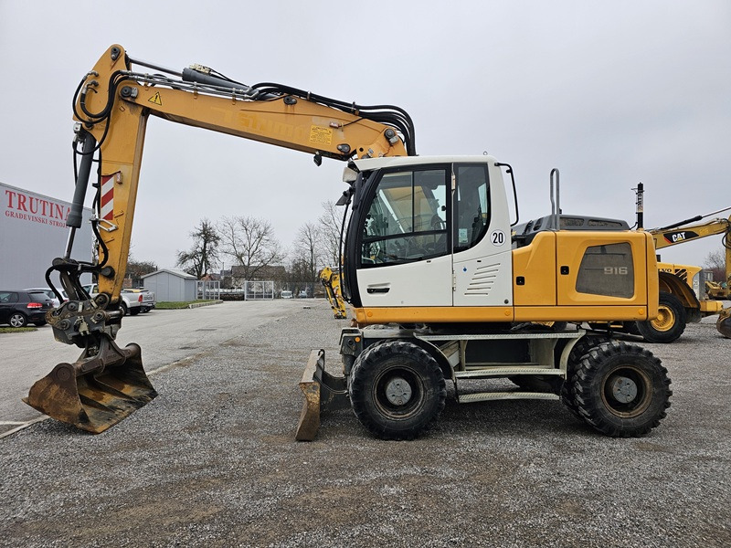 LIEBHERR A916 - حفارة على عجلات: صور 1 LIEBHERR A916 - حفارة على عجلات: صور 1