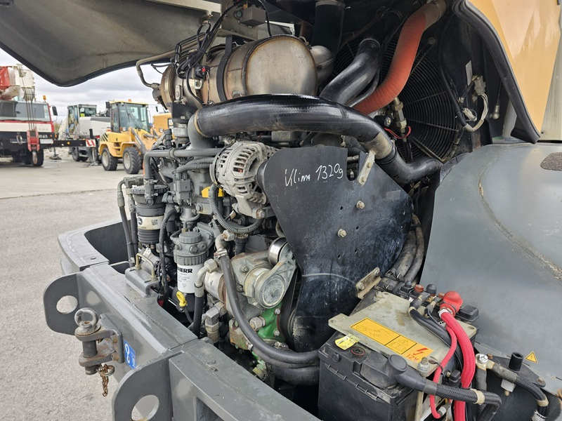 اللودر بعجل LIEBHERR L514: صور 19 اللودر بعجل LIEBHERR L514: صور 19