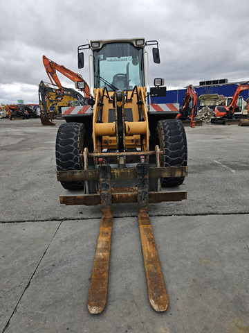 اللودر بعجل LIEBHERR L514: صور 6 اللودر بعجل LIEBHERR L514: صور 6