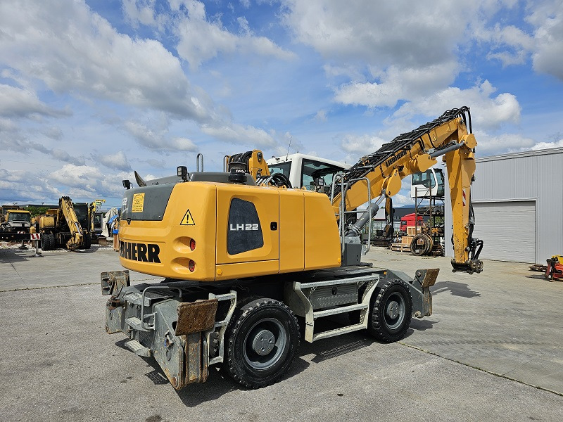 LIEBHERR LH22M - حفارة النقل والشحن: صور 4 LIEBHERR LH22M - حفارة النقل والشحن: صور 4