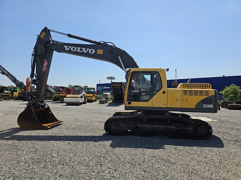 VOLVO EC240BNLC - حفارات زحافة: صور 2 VOLVO EC240BNLC - حفارات زحافة: صور 2