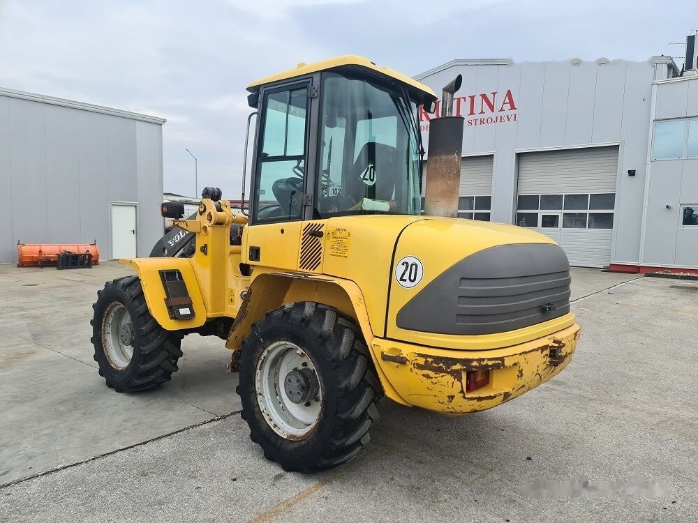 Volvo L40B - اللودر بعجل: صور 2 Volvo L40B - اللودر بعجل: صور 2