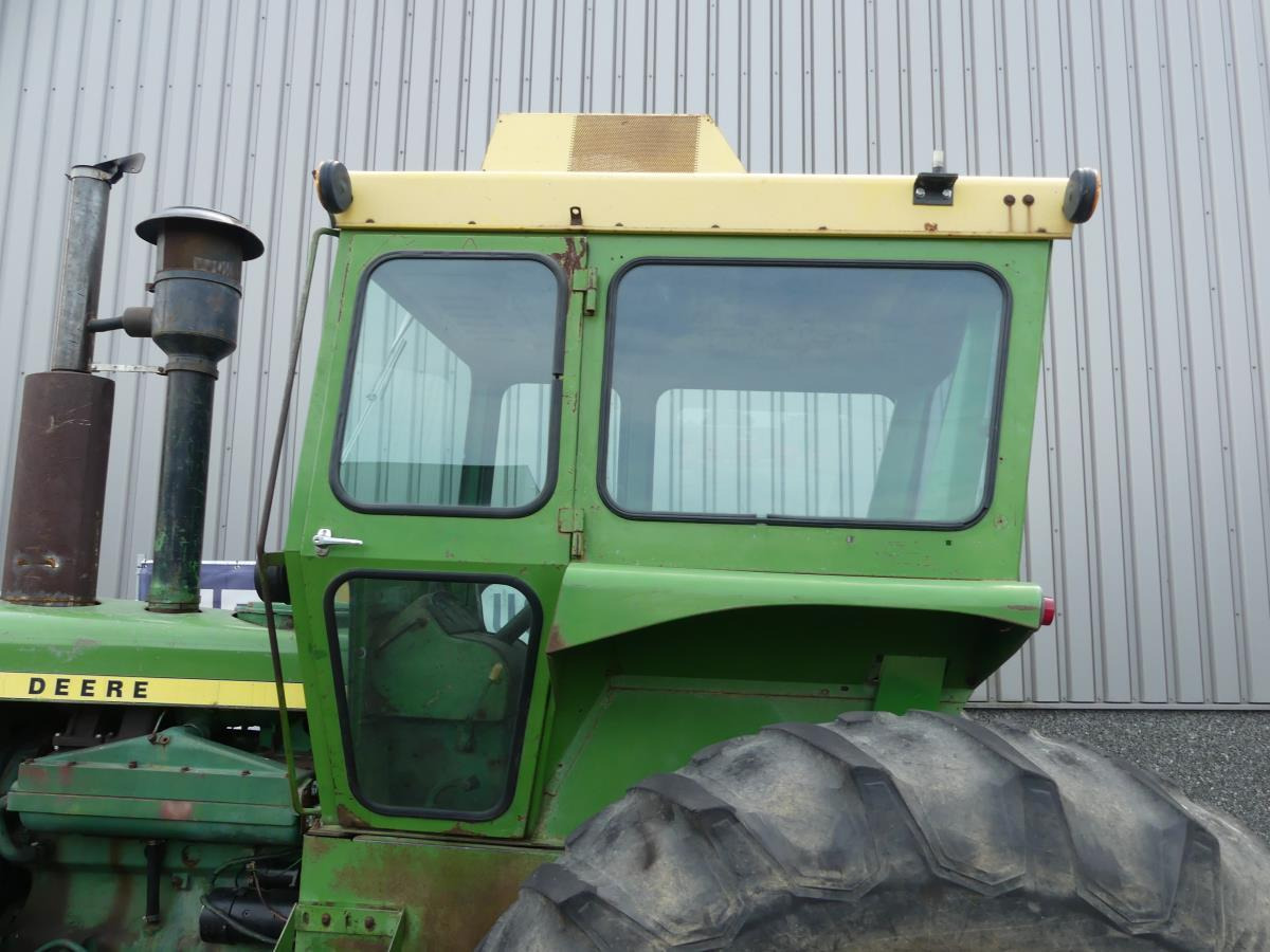 جرار John-Deere 6030: صور 23