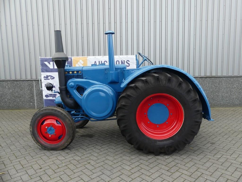 Lanz Bulldog D9515 - جرار: صور 3 Lanz Bulldog D9515 - جرار: صور 3