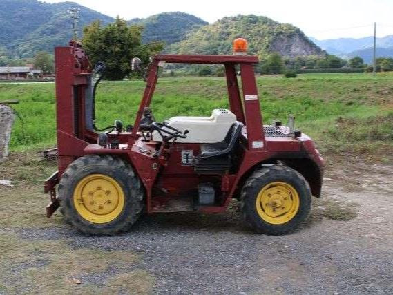 Manitou MC20P - شاحنات الطرق الوعرة: صور 1 Manitou MC20P - شاحنات الطرق الوعرة: صور 1