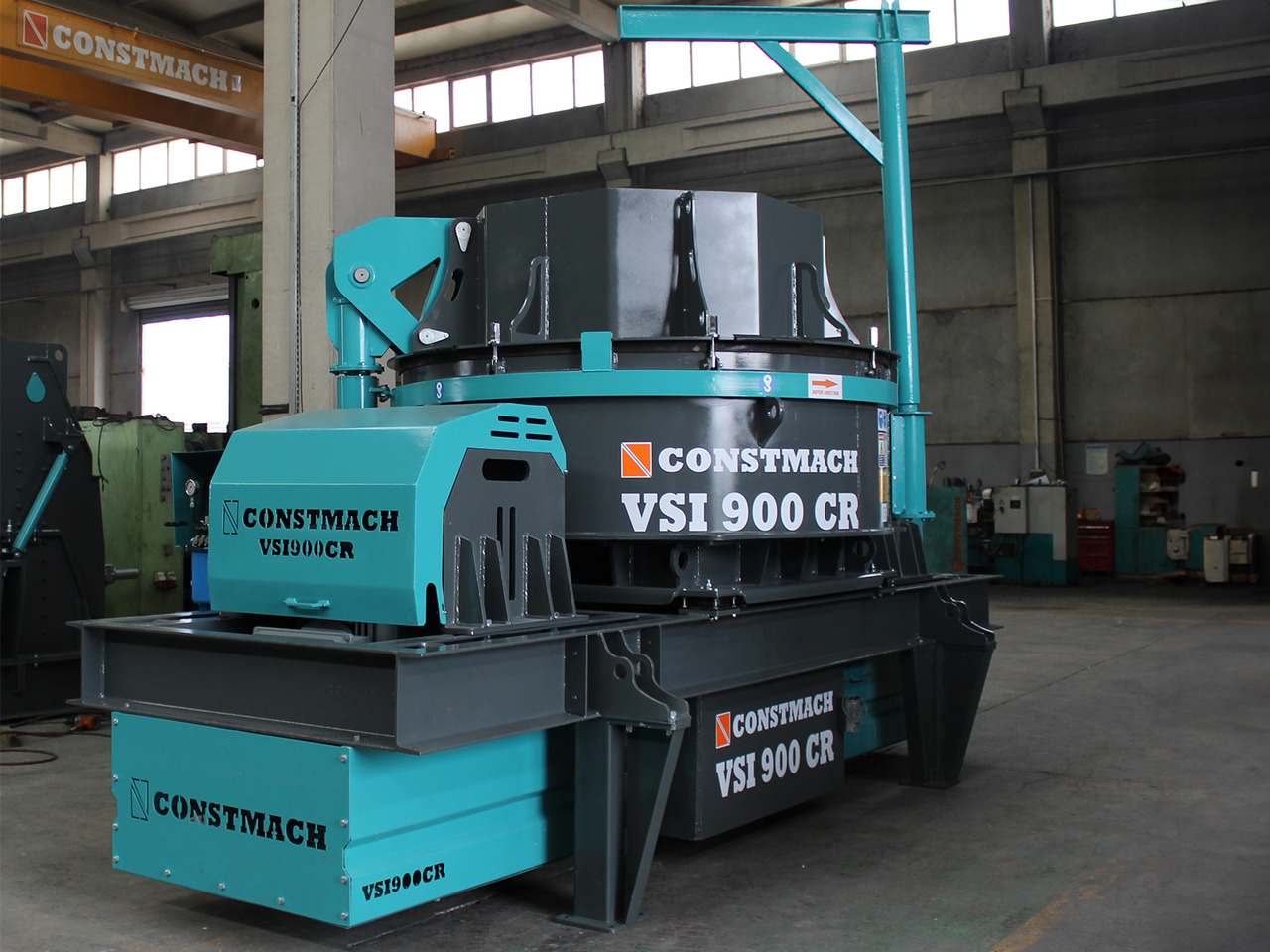 Constmach Concasseur De Pierre À Impact À Axe Vertical 190-250 TPH - كسارة التصادمية: صور 3 Constmach Concasseur De Pierre À Impact À Axe Vertical 190-250 TPH - كسارة التصادمية: صور 3