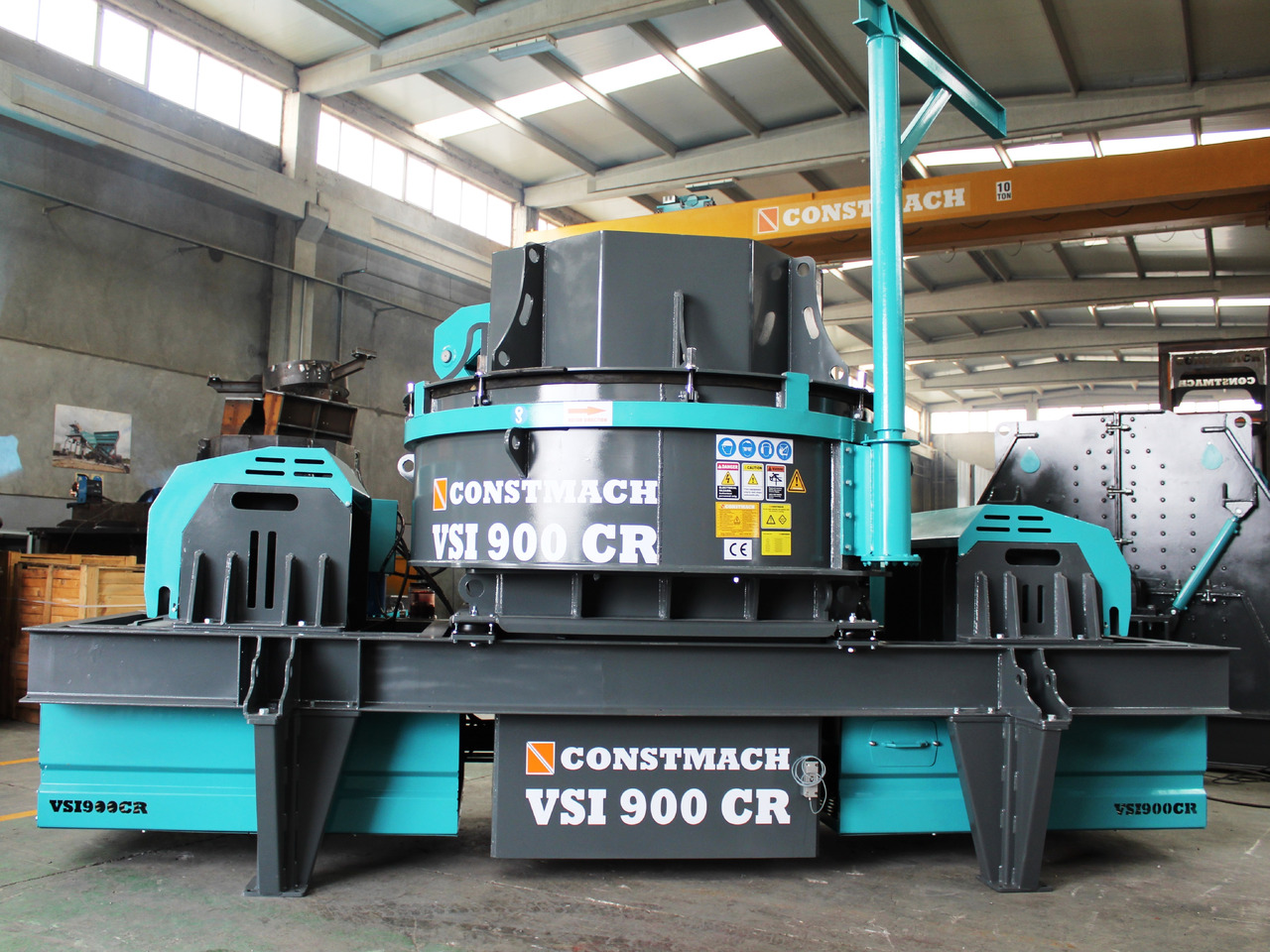 Constmach Concasseur à Percussion à Axe Vertical d'une Capacité de 65 à 400 T/H - كسارة التصادمية: صور 4 Constmach Concasseur à Percussion à Axe Vertical d'une Capacité de 65 à 400 T/H - كسارة التصادمية: صور 4