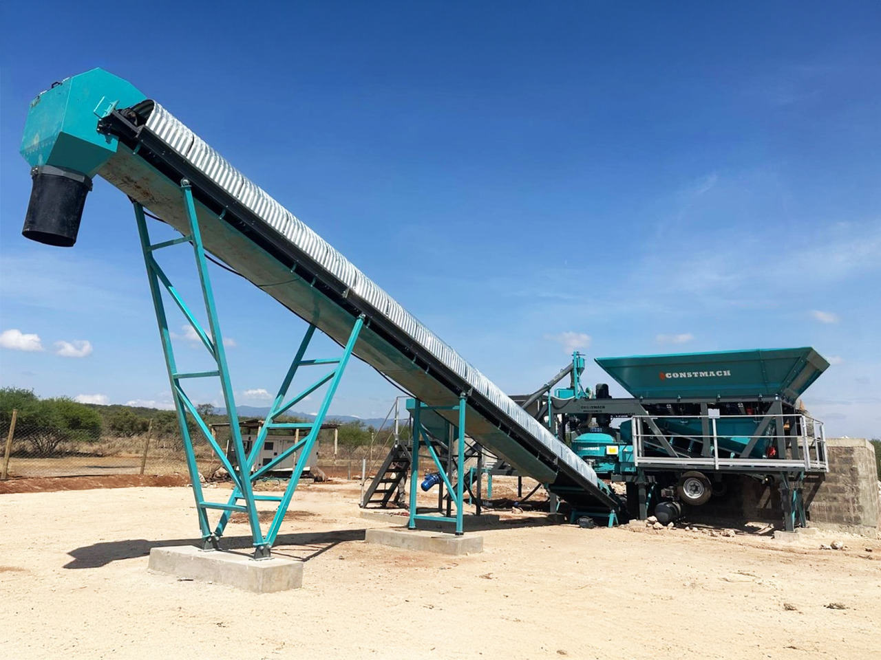 Constmach Mini-Centrale à Béton Mobile 30 m³/h - مصنع خلط الخرسانة: صور 3 Constmach Mini-Centrale à Béton Mobile 30 m³/h - مصنع خلط الخرسانة: صور 3