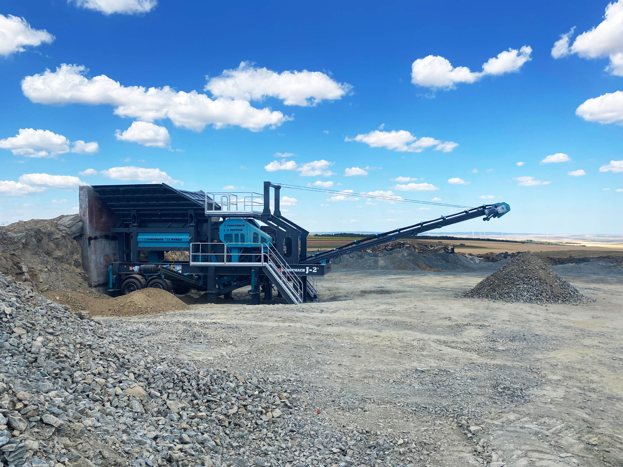 Constmach Mobiler Backenbrecher (mobiler Brecher) mit einer Kapazität von 120-150 Tonnen - كسارة متحركه: صور 3 Constmach Mobiler Backenbrecher (mobiler Brecher) mit einer Kapazität von 120-150 Tonnen - كسارة متحركه: صور 3