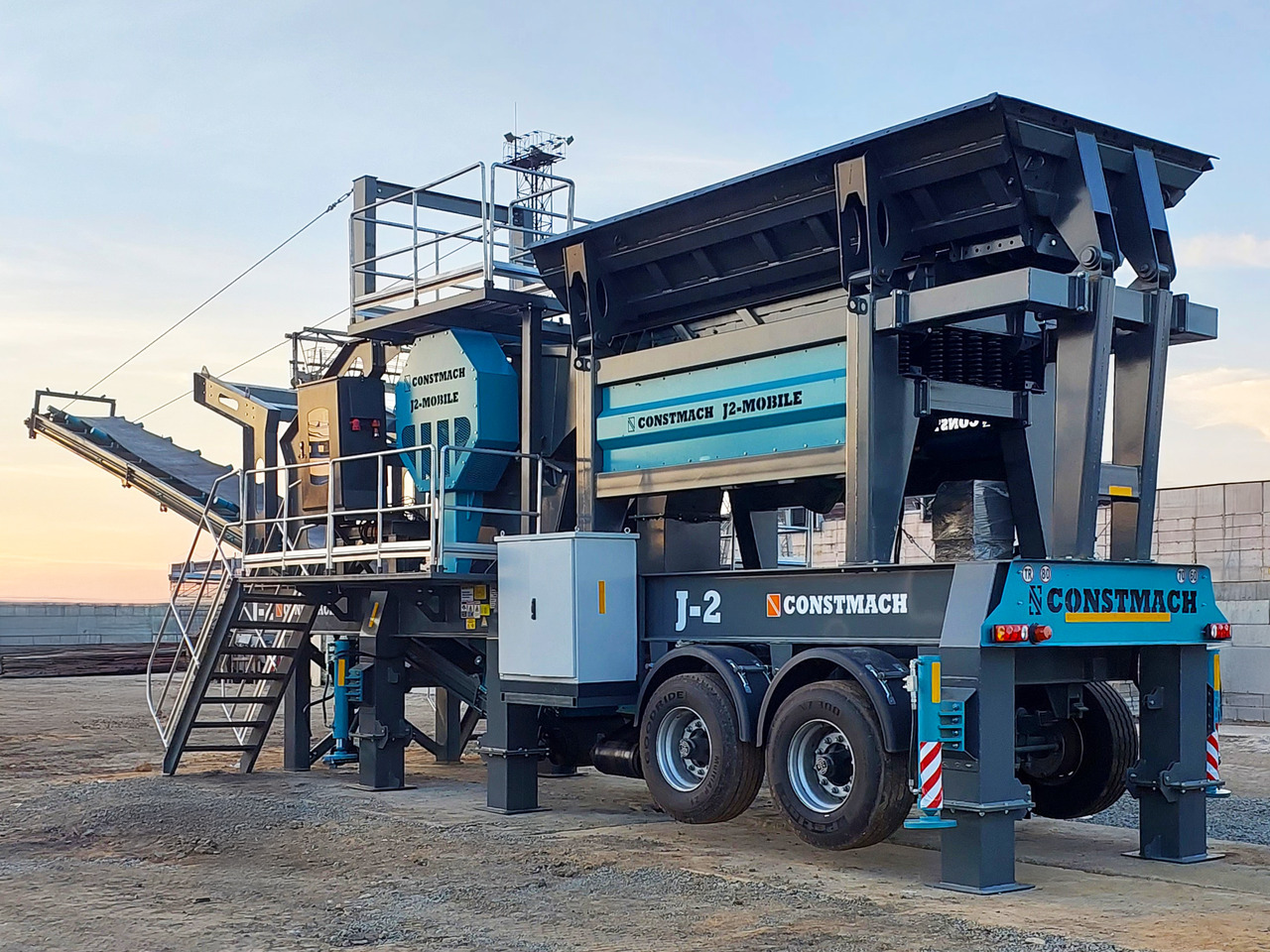 Constmach Mobiler Backenbrecher (mobiler Brecher) mit einer Kapazität von 120-150 Tonnen - كسارة متحركه: صور 2 Constmach Mobiler Backenbrecher (mobiler Brecher) mit einer Kapazität von 120-150 Tonnen - كسارة متحركه: صور 2