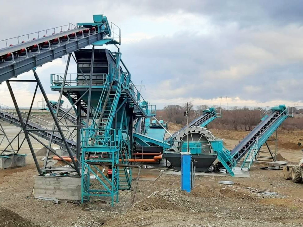 Constmach Stationary Sand And Gravel Washing And Screening Plant - غربال: صور 1 Constmach Stationary Sand And Gravel Washing And Screening Plant - غربال: صور 1