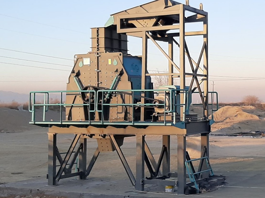 Constmach Tertiary Impact Crusher 60-250 TPH (Sand Making Machine) - كسارة التصادمية: صور 2 Constmach Tertiary Impact Crusher 60-250 TPH (Sand Making Machine) - كسارة التصادمية: صور 2