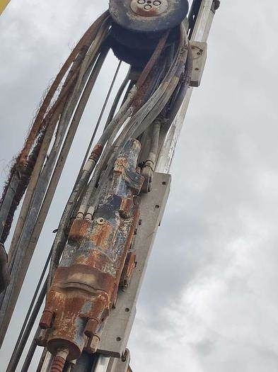 آلة حفر Atlas Copco E2C: صور 29