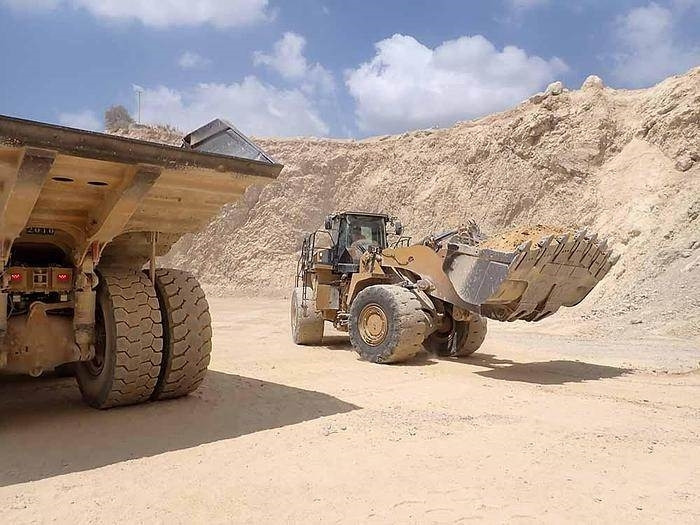 اللودر بعجل CAT 988K: صور 42 اللودر بعجل CAT 988K: صور 42