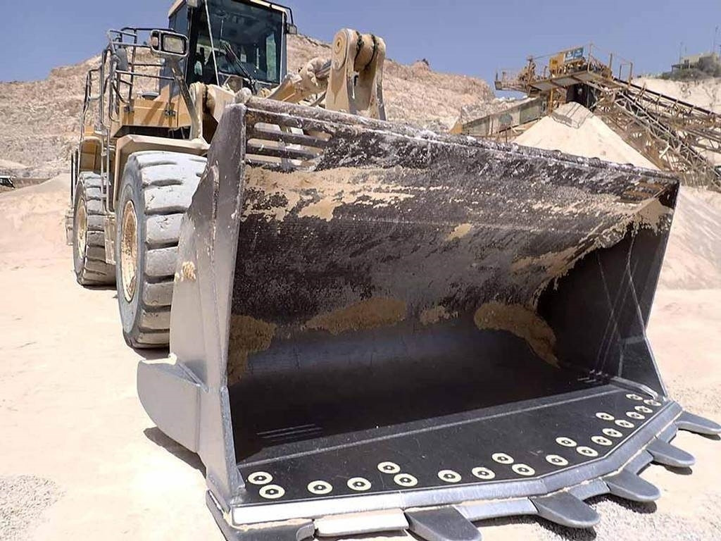 Komatsu WA600-8EO - اللودر بعجل: صور 3 Komatsu WA600-8EO - اللودر بعجل: صور 3