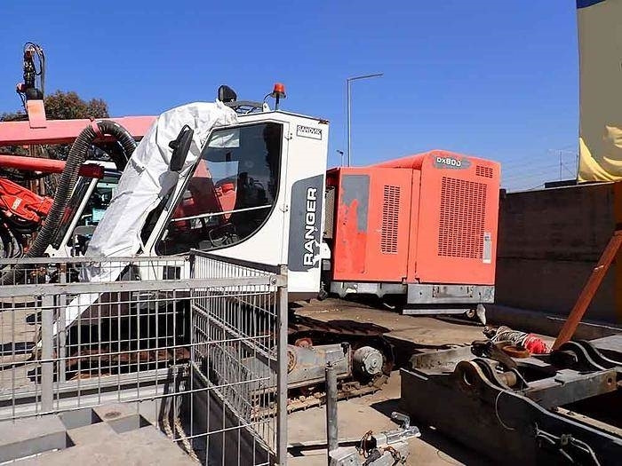 Sandvik DX800 - آلة حفر: صور 4 Sandvik DX800 - آلة حفر: صور 4