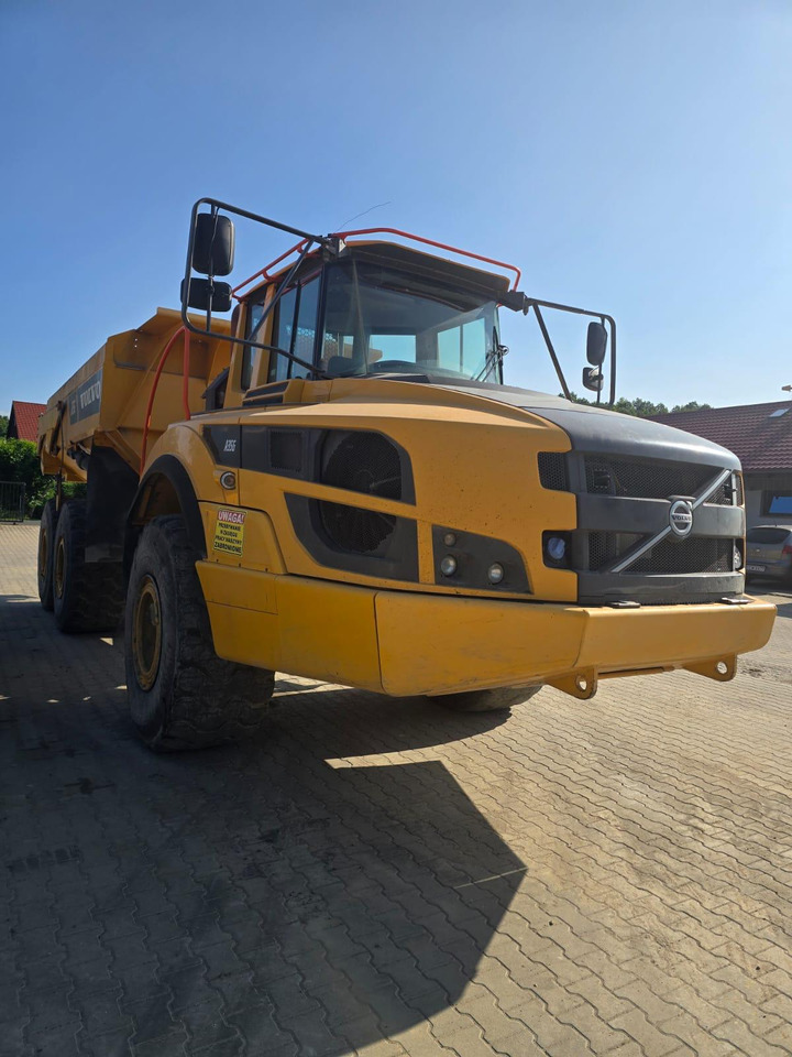 Volvo A35 G - شاحنة مفصلية: صور 3 Volvo A35 G - شاحنة مفصلية: صور 3