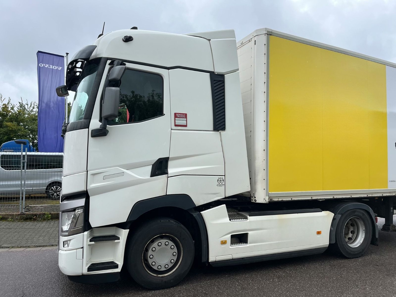 Renault T480 - شاحنة جرار: صور 5 Renault T480 - شاحنة جرار: صور 5